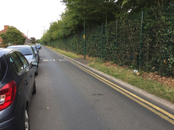 Robertsbridge Road, looking north. If the fence was moved back a metre or so, there would be room for a cycle path here (7 August 2015)