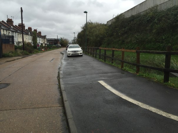 BeddingtonTourNovember2015_IMG_4458_Sutton_BeddingtonNorth_TherapiaLane