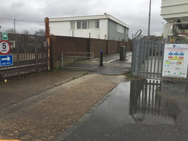 BeddingtonTourNovember2015_IMG_4492_Sutton_BeddingtonNorth_EndeavourWay