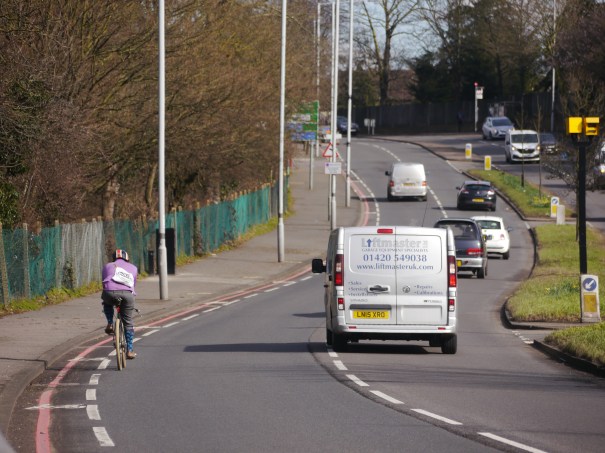 A24EpsomRoad_120200_P1240883