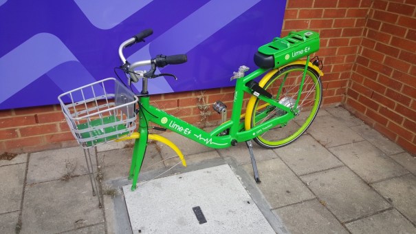SuttonCycleForumDecember2019_VandalisedLime_ebike_4ChordsNoNet_20190807